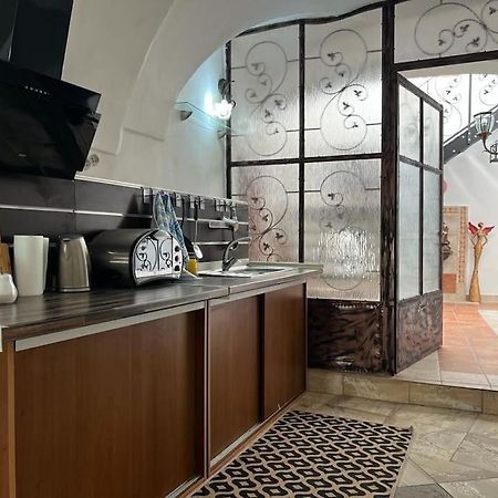 City Center Apartment バンスカー・ビストリツァ エクステリア 写真