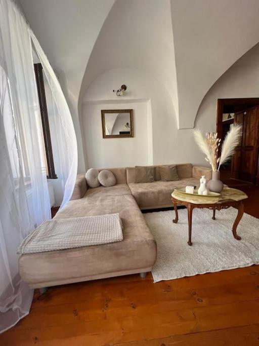 City Center Apartment バンスカー・ビストリツァ エクステリア 写真